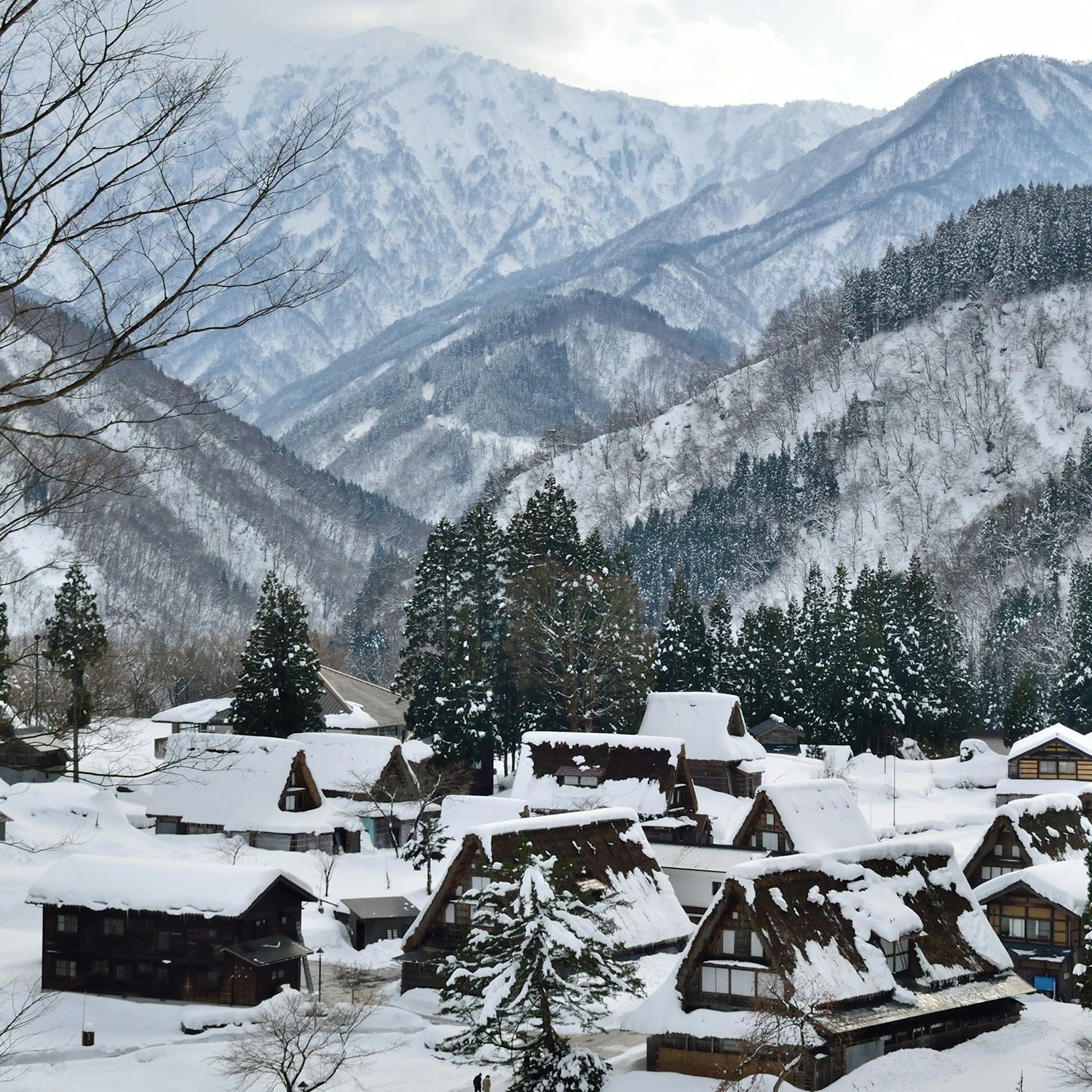 2025 / 2026 HOLIDAY SCHEDULE